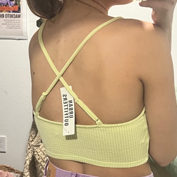 Urban Outfitters Green Top - Picture 2 of 5